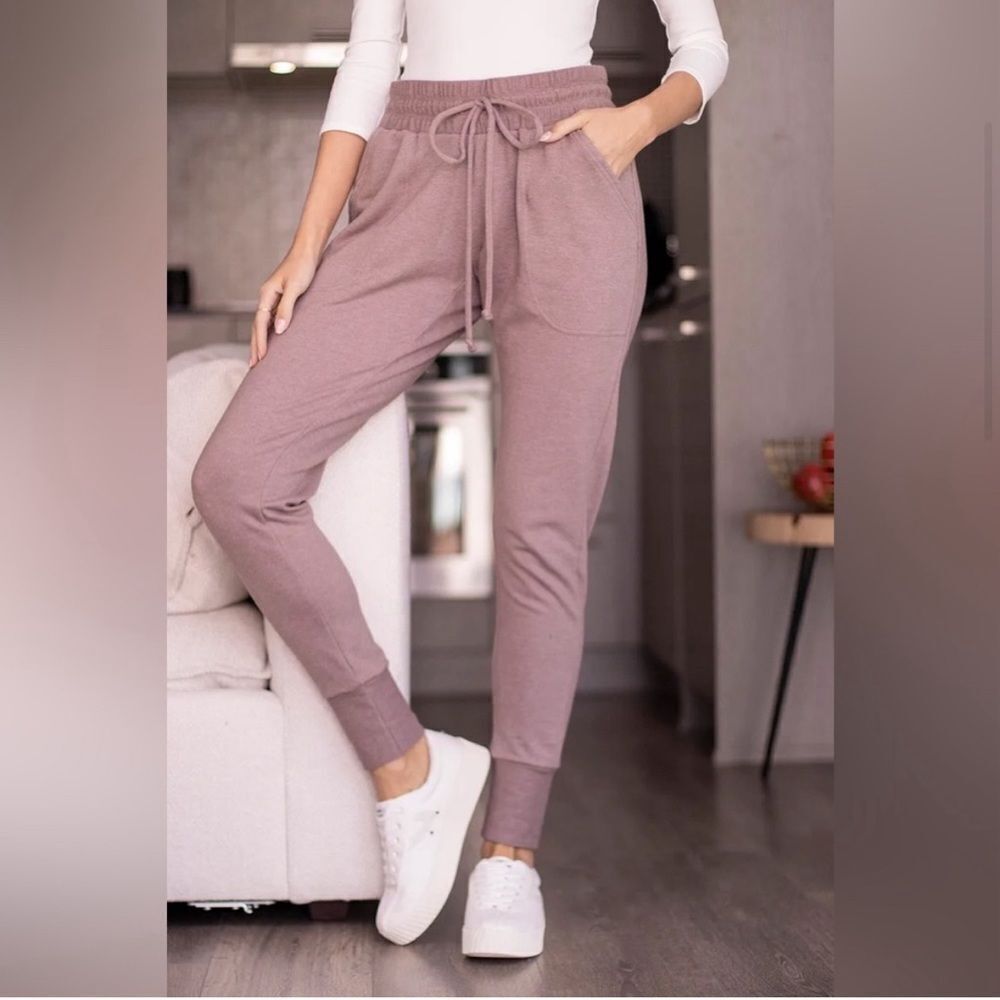 Free People Movement Sunny Washed Purple Skinny Jogger Sweatpants in XS - Picture 4 of 10